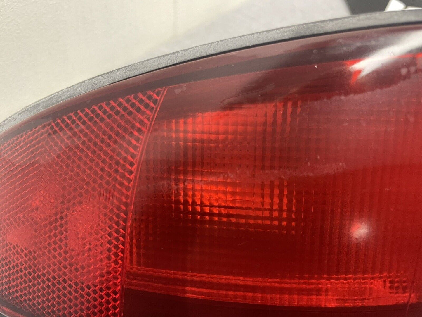 91-93 Mitsubishi 3000GT Rear Tail Light Complete Set W/ Filler Panel Brake Light