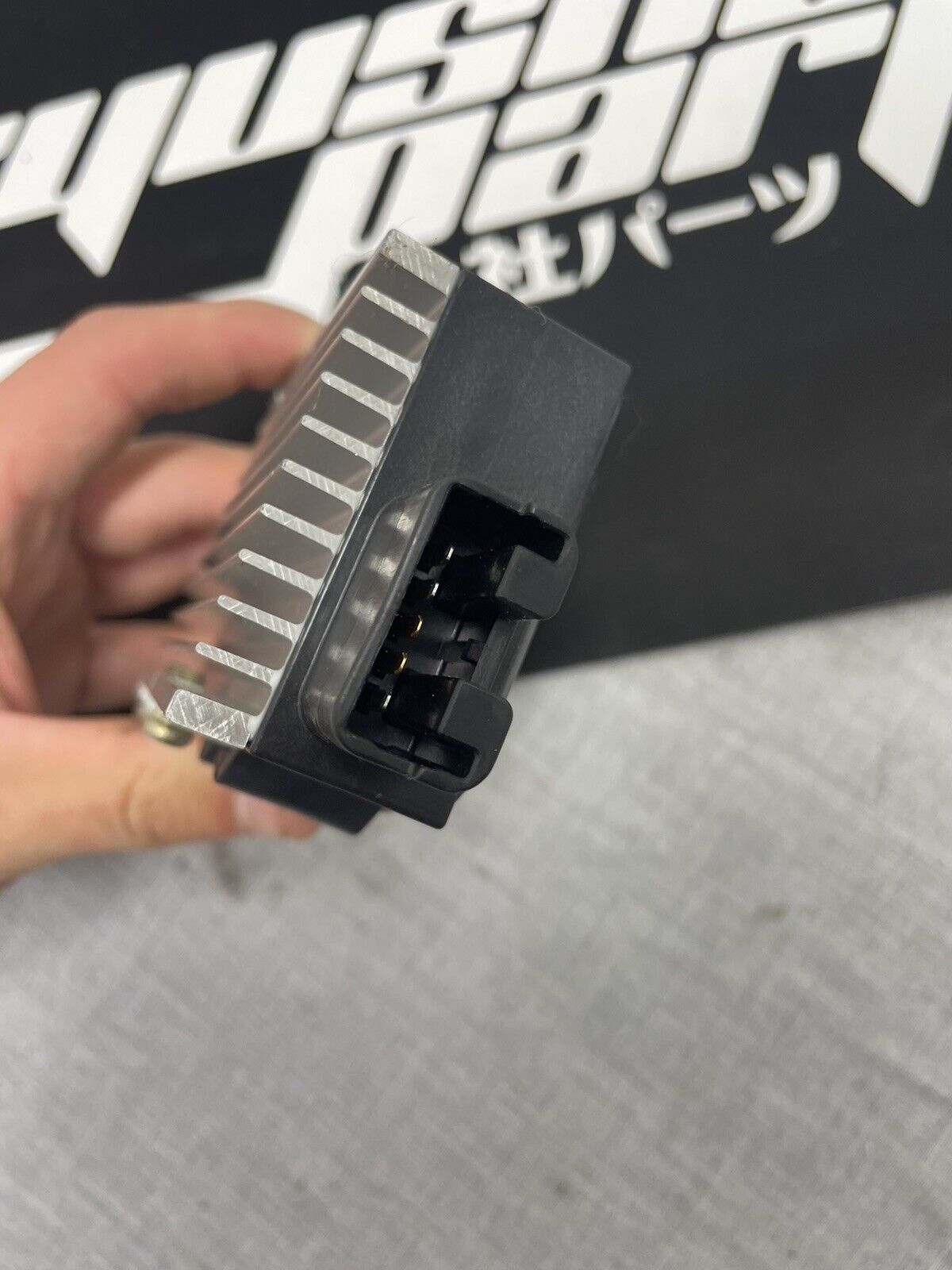 92-00 Lexus SC300 SC400 Fuel Pump Control Relay 89570-24010 Japan