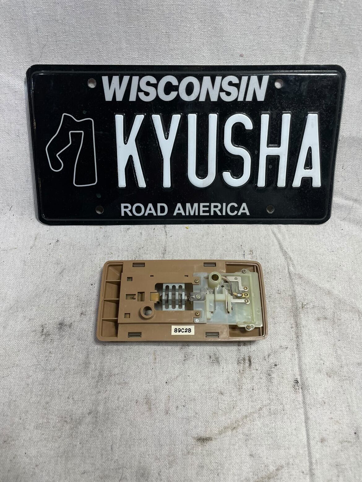 1988-1991 OEM Honda Prelude Tan Interior Dome Light RARE 3rd Gen Prelude