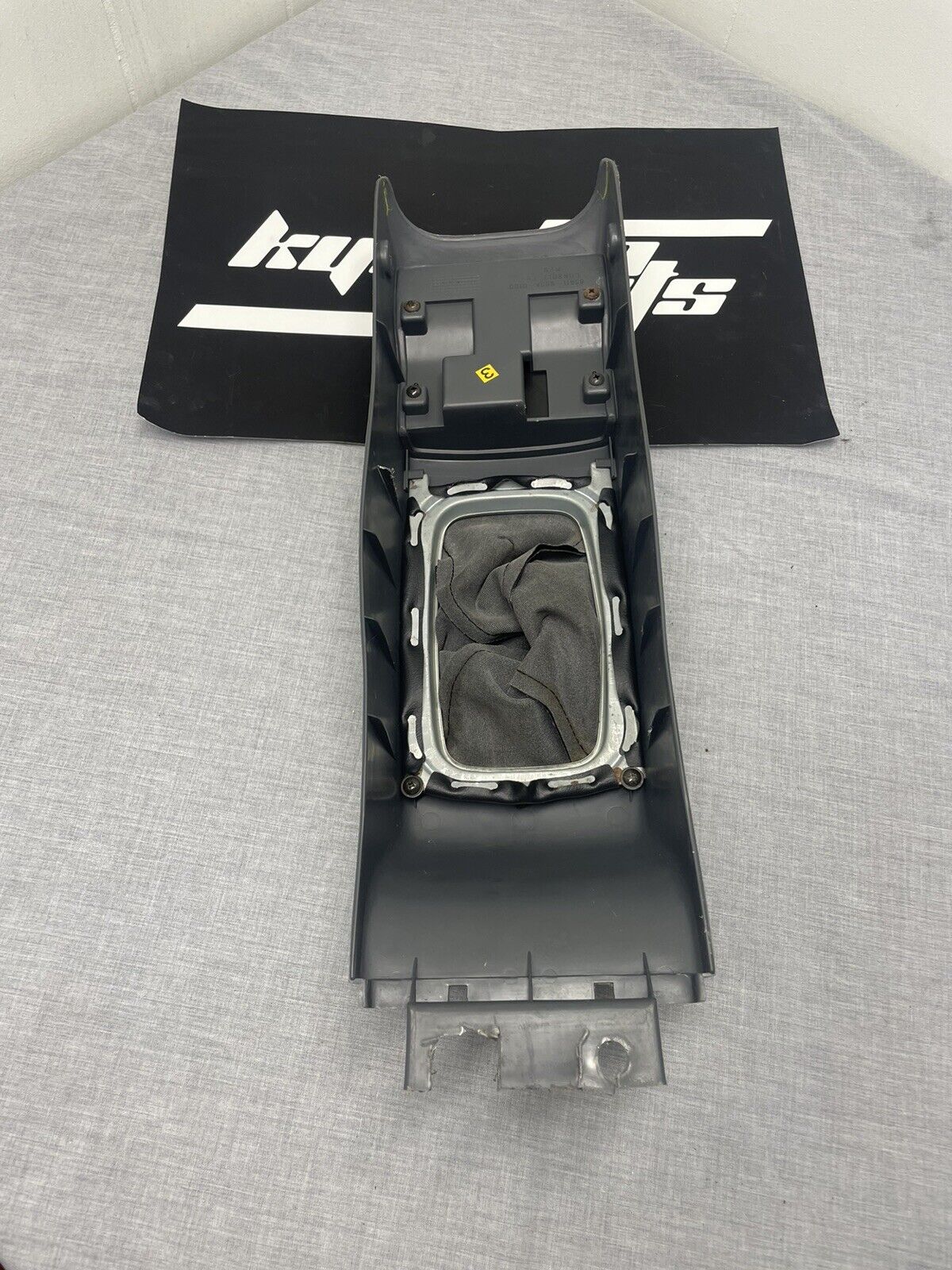 92-95 USDM Honda Civic EG EG6 Shifter Bezel Console W/ Cup Holder Blue OEM