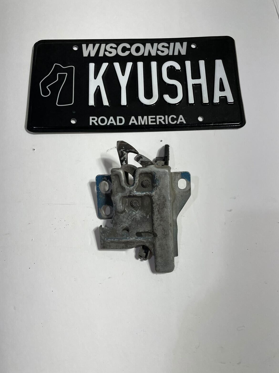 OEM Honda CRX SI 1984-1987 Hood Latch OEM RARE FIRST GEN CRX HOOD