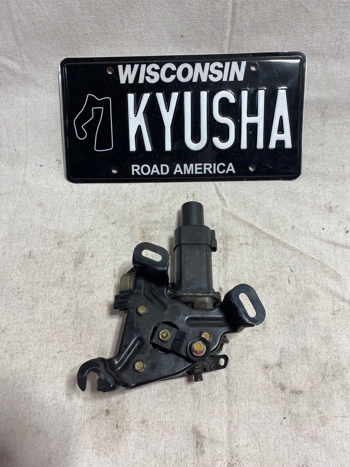 OEM 1988-1989 HONDA PRELUDE HEADLIGHT MOTOR L SIDE