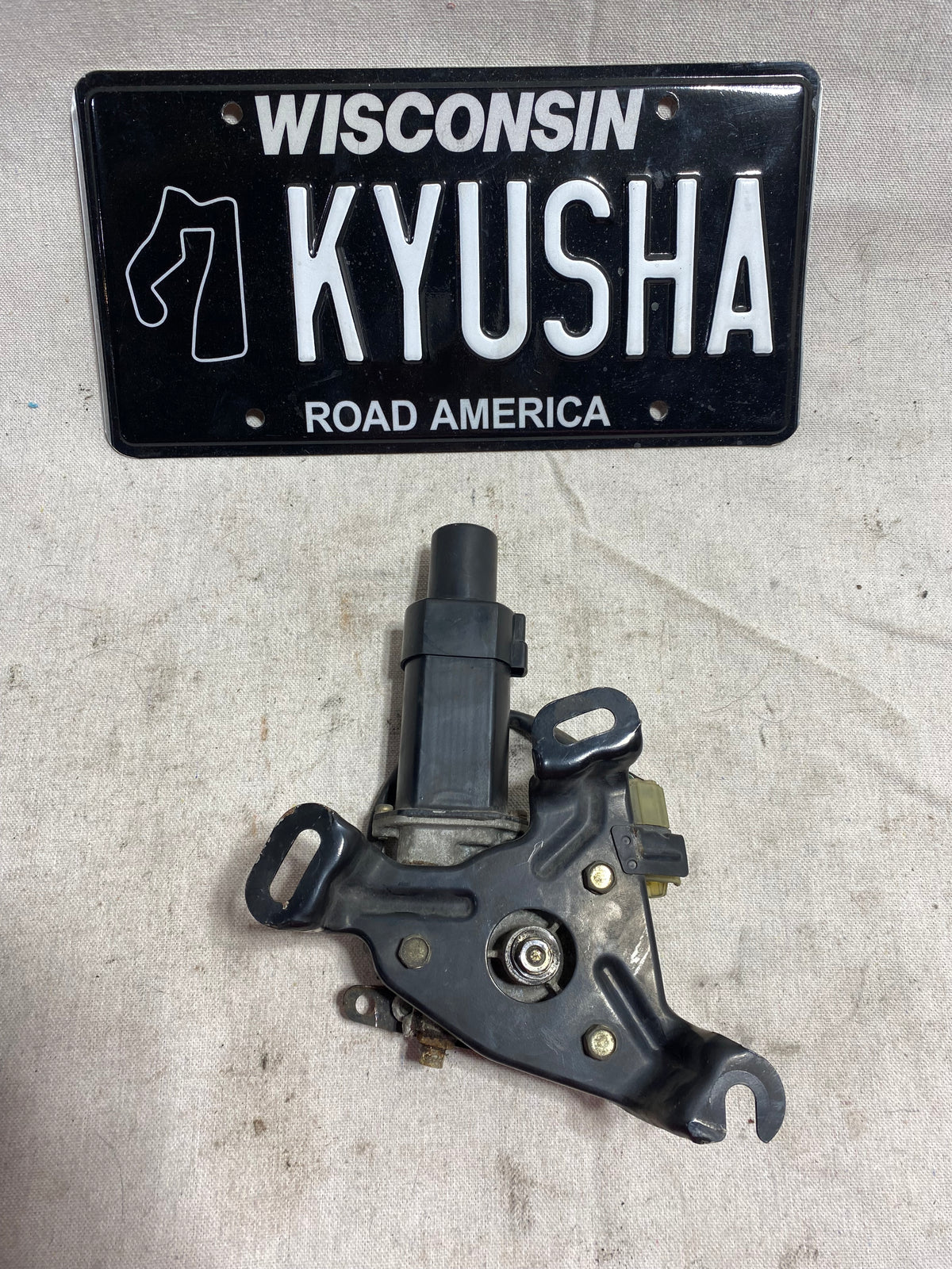 OEM 1988-1989 HONDA PRELUDE HEADLIGHT MOTOR R SIDE