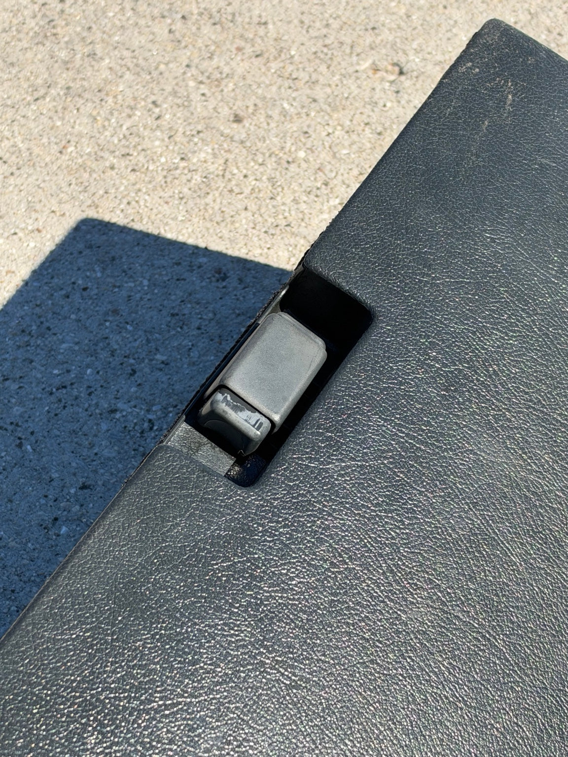 1988-1991 Honda Civic EF hatchback Si black glove box photo 3