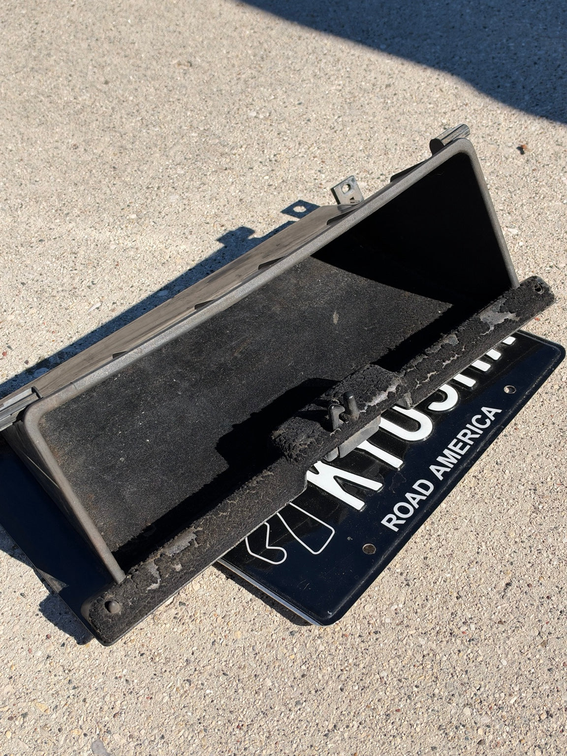 1988-1991 Honda Civic EF hatchback Si black glove box photo 4