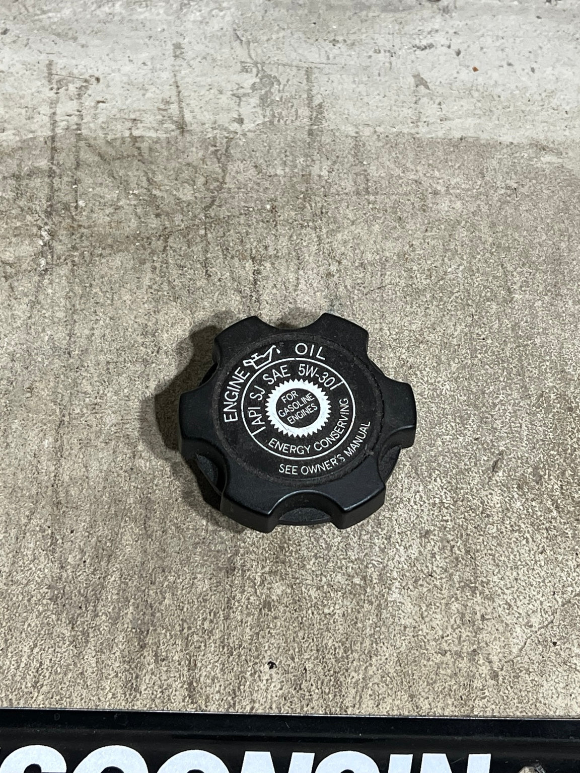 1988-2000 Honda Acura OEM 5W-30 Oil Information Engine Oil Filler Cap