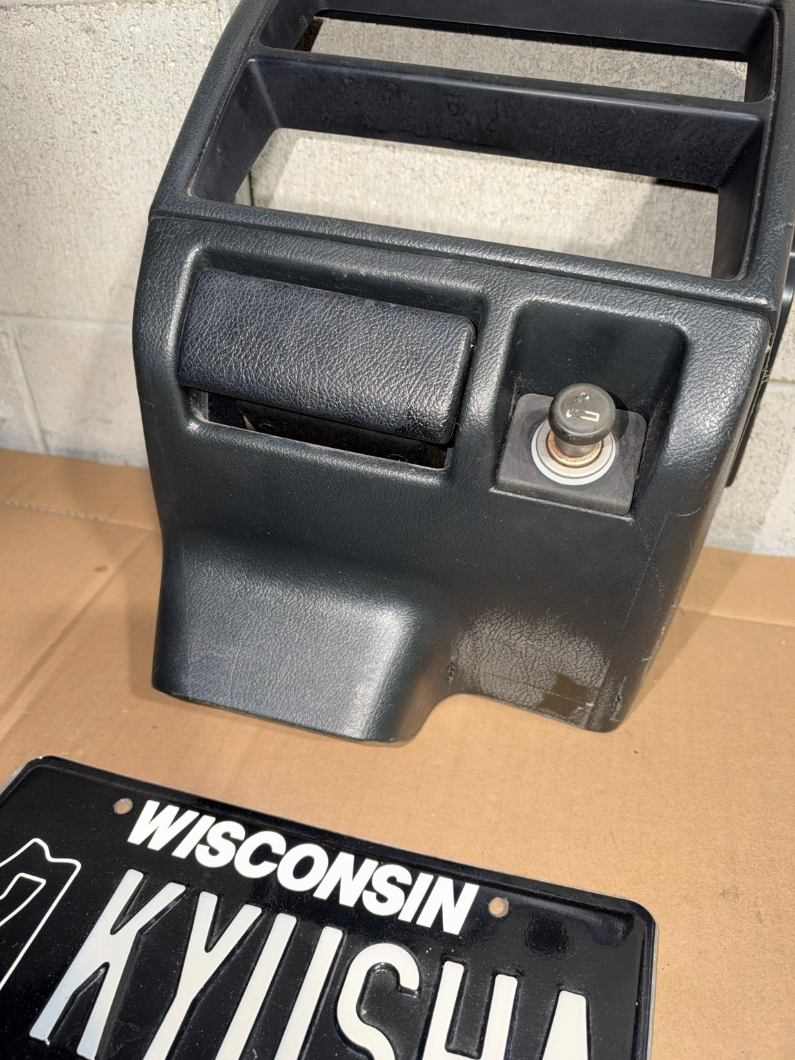Honda Civic Si center dash bezel condition photo 2